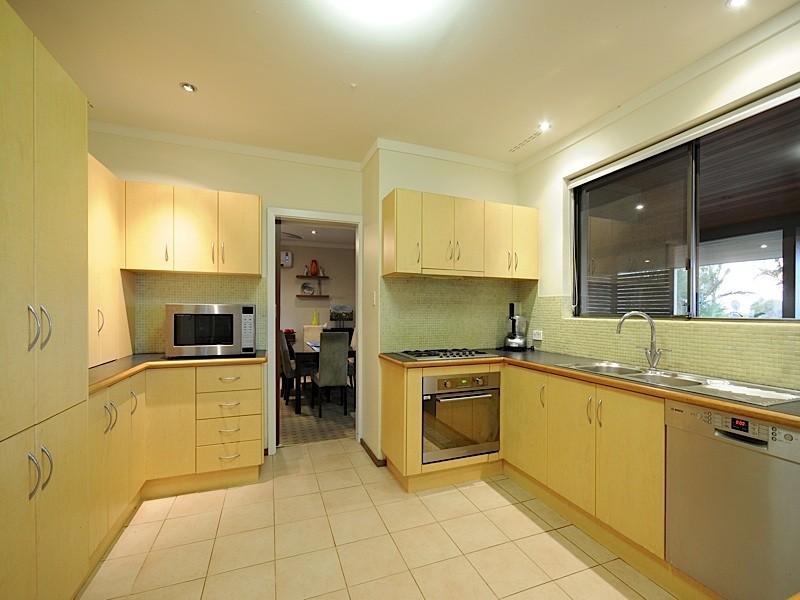 27 Polglass Way, Ardross WA 6153