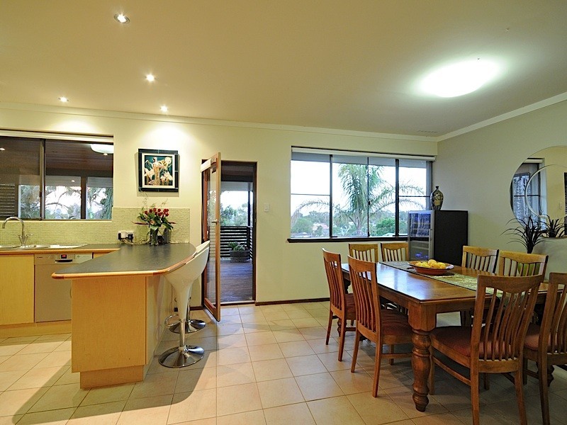 27 Polglass Way, Ardross WA 6153