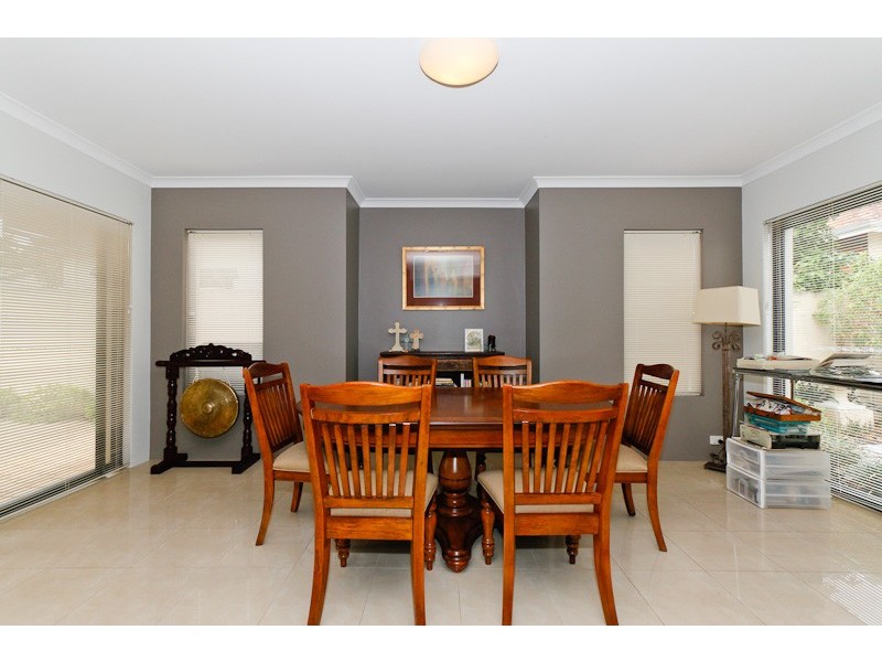 42A Macrae Road, Applecross WA 6153