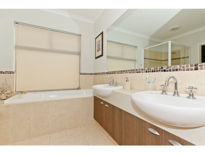 42A Macrae Road, Applecross WA 6153