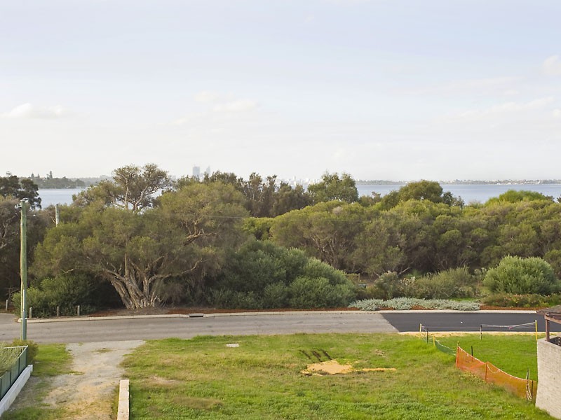 46B Burke Drive, Attadale WA 6156