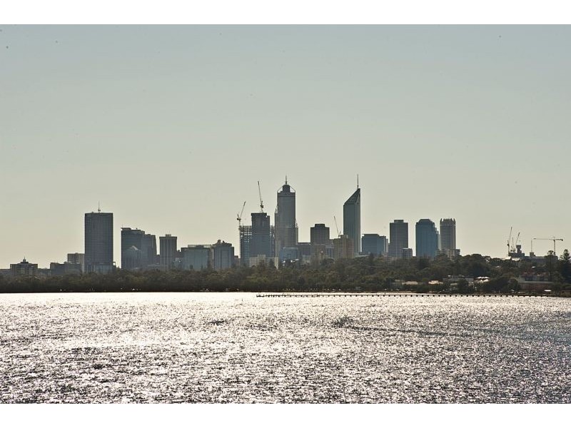 NG06/70 Canning Highway, Applecross WA 6153