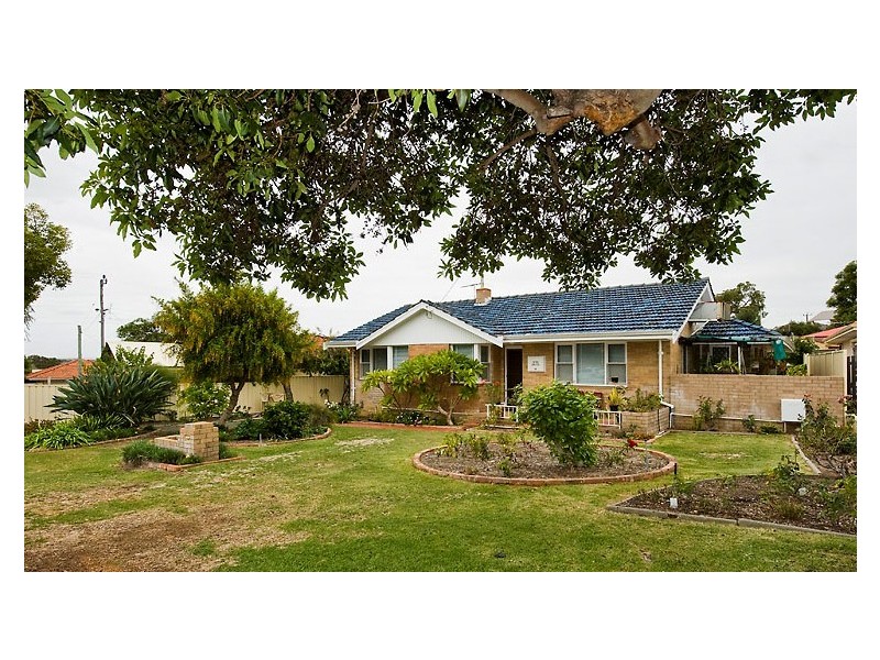 371 Marmion St, Melville WA 6156