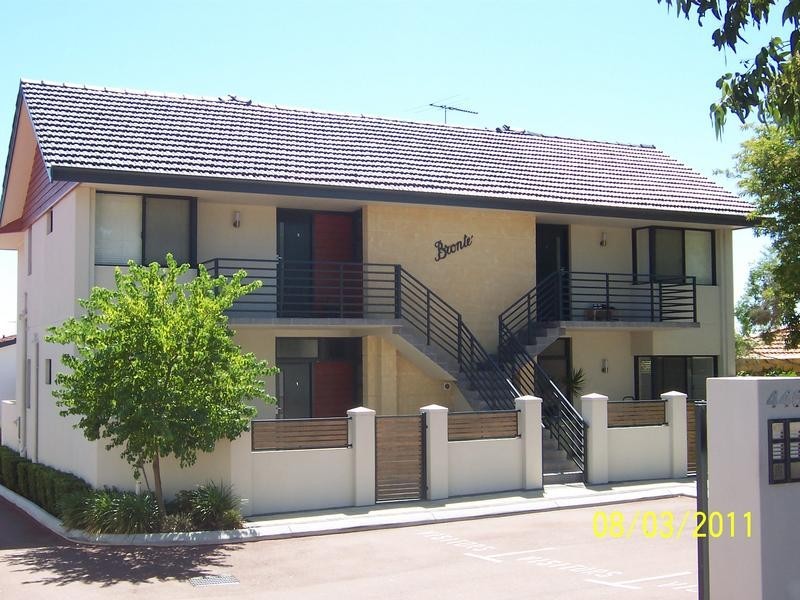 2/446 Canning Hwy, Attadale WA 6156