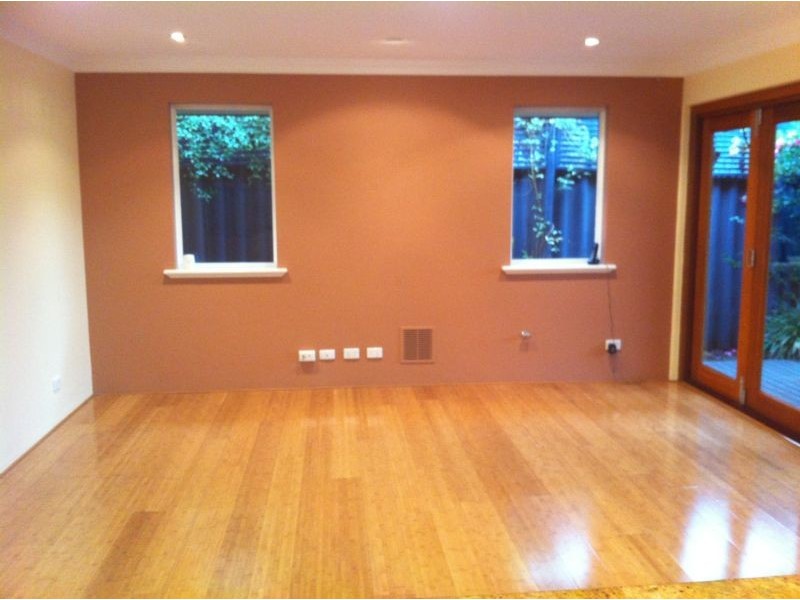 16 Shirley Road, Mount Pleasant WA 6153