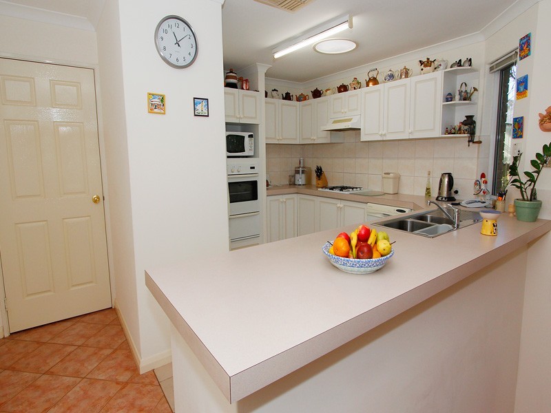 163A Kitchener Rd, Alfred Cove WA 6154