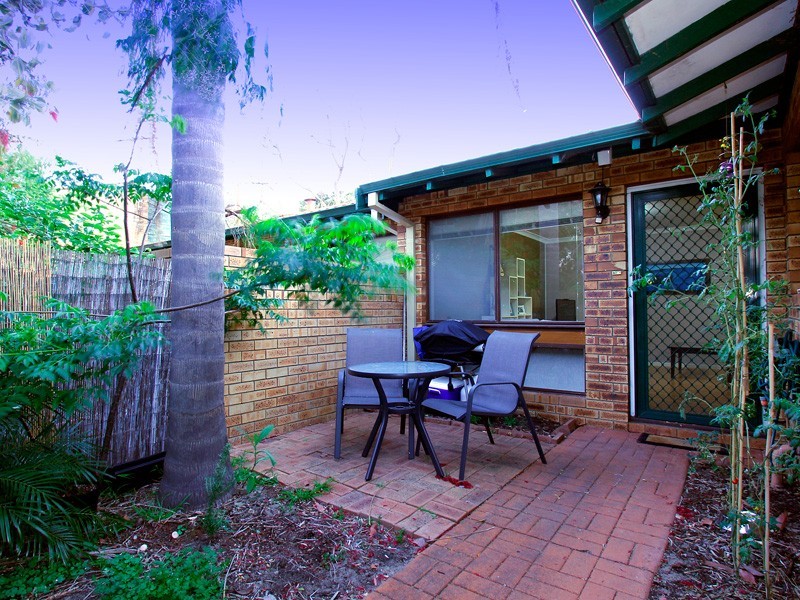 4/65 Adrian St, Palmyra WA 6157