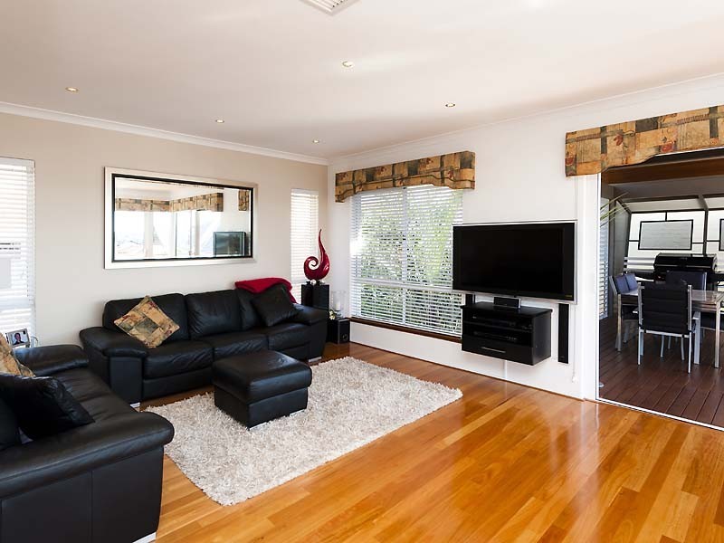 12A Hawkins St, Mount Pleasant WA 6153
