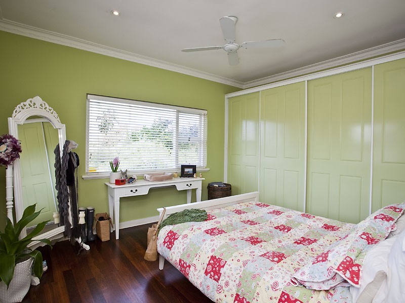 124 Leach Hwy, Melville WA 6156