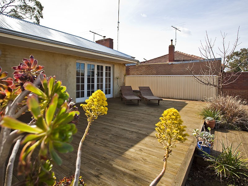124 Leach Hwy, Melville WA 6156