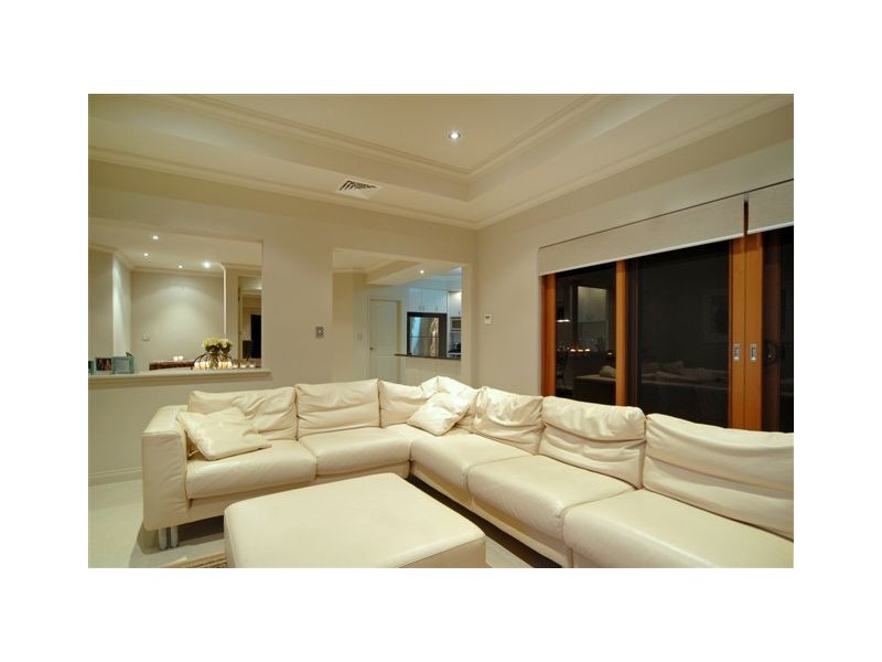 7 Fourth Ave, Applecross WA 6153