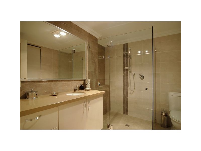 7 Fourth Ave, Applecross WA 6153