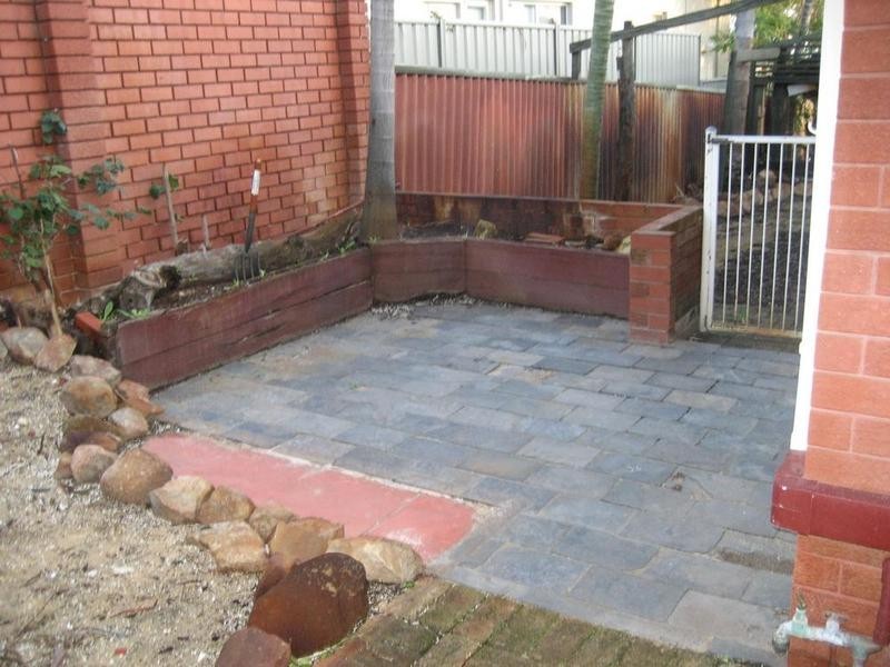 2a Lilacdale Road, Innaloo WA 6018