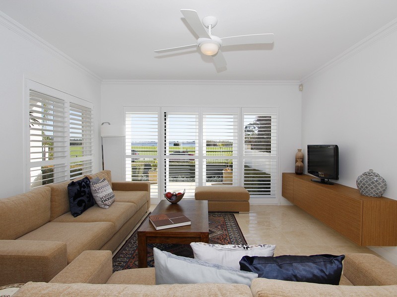 25B Dunkley Ave, Applecross WA 6153