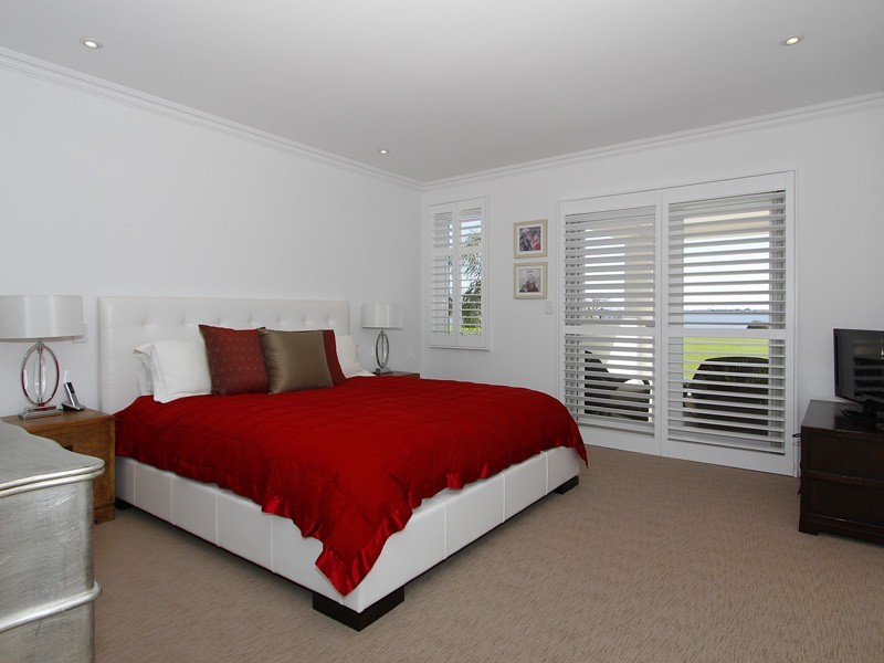 25B Dunkley Ave, Applecross WA 6153