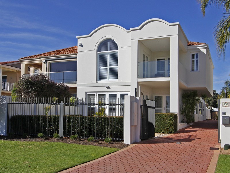 25B Dunkley Ave, Applecross WA 6153