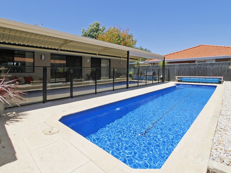 3 Petal Court, Munster WA 6166