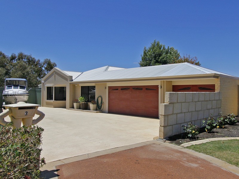 3 Petal Court, Munster WA 6166