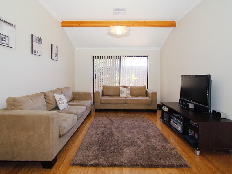 3 Petal Court, Munster WA 6166