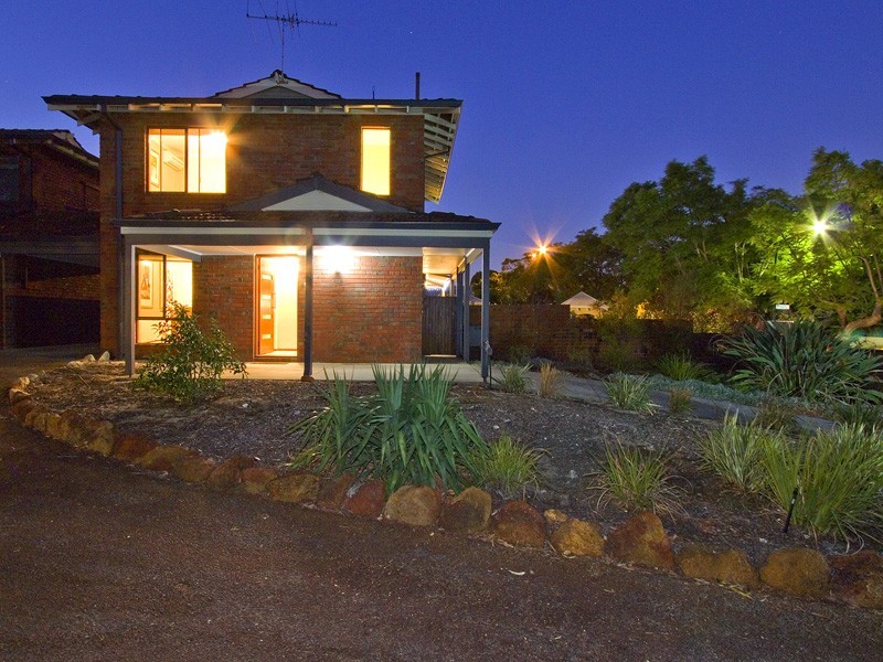 15/79 Macleod Street, Applecross WA 6153