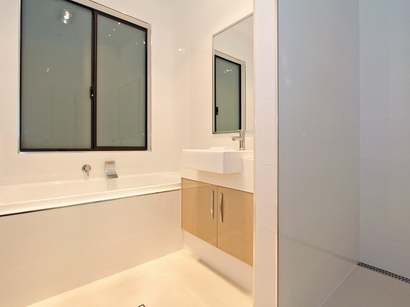 11 Hornsby St, Melville WA 6156