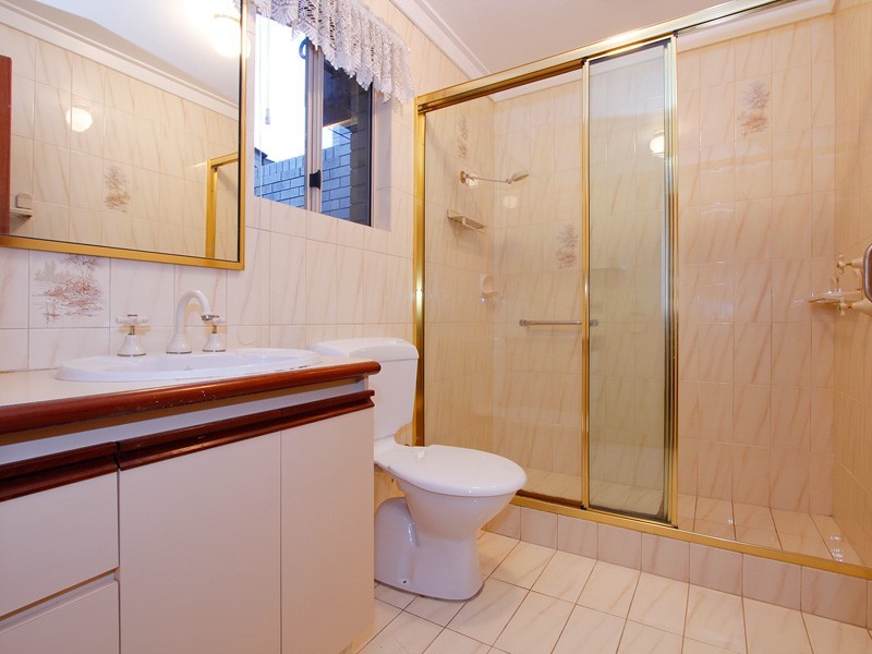 4/240 Burke Dr, Attadale WA 6156