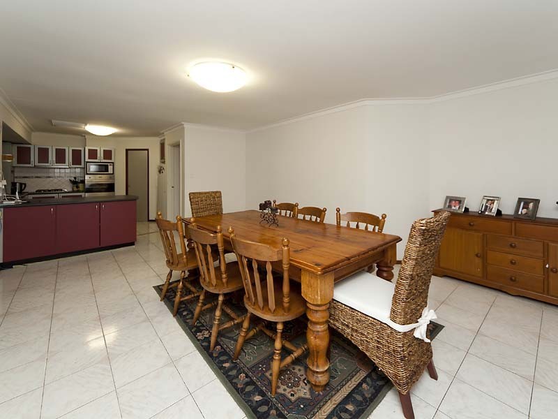 12 Spigl Way, Bateman WA 6150