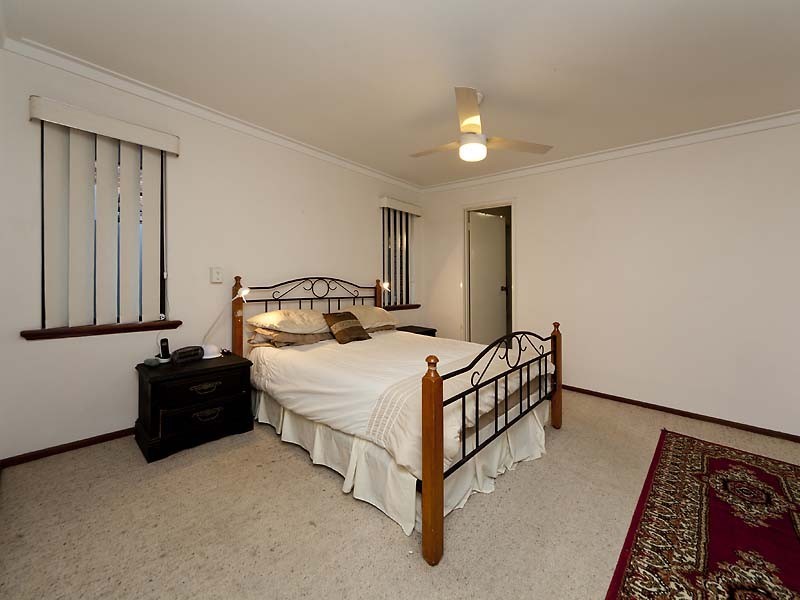 12 Spigl Way, Bateman WA 6150