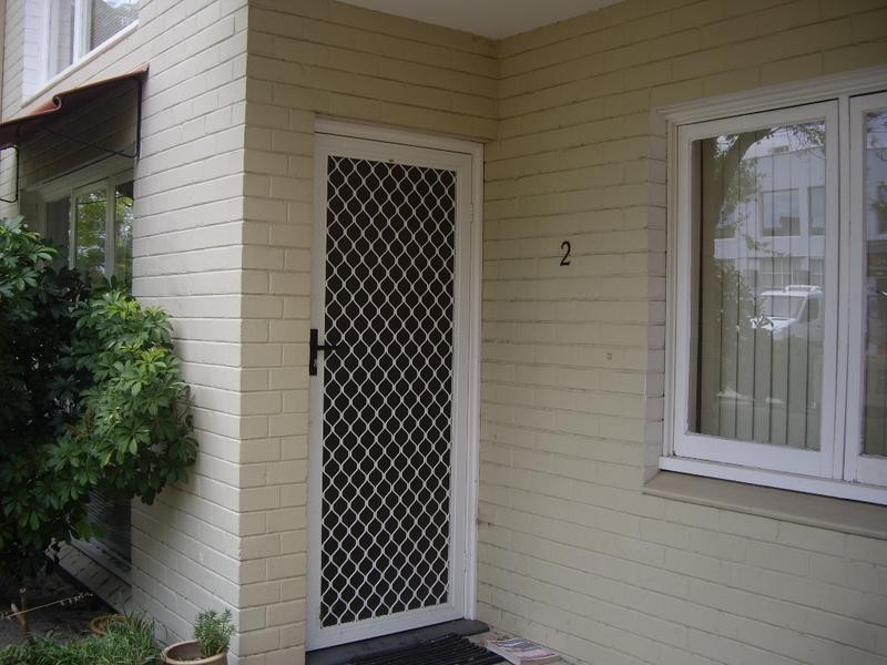 2/14 Ogilvie Road, Mount Pleasant WA 6153