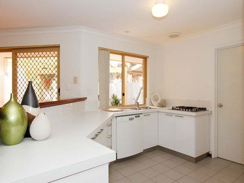 1/146 Ardross Street, Mount Pleasant WA 6153