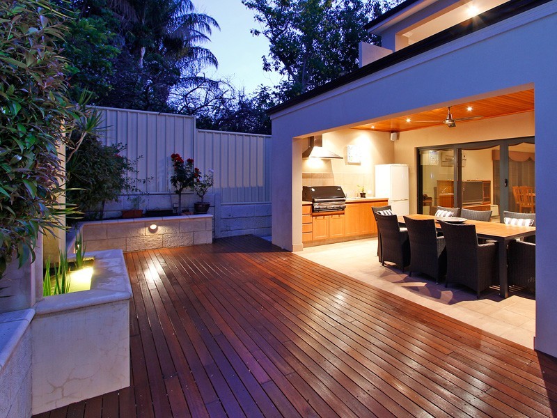 5B Rogerson Rd, Mount Pleasant WA 6153