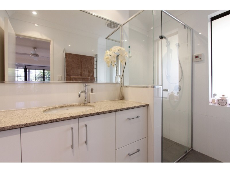 4 Pollard Pl, Booragoon WA 6154