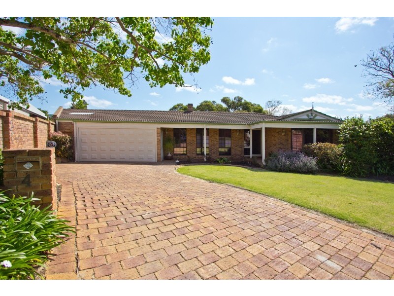 4 Pollard Pl, Booragoon WA 6154