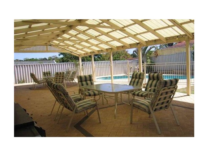 36 Mountview Tce, Mount Pleasant WA 6153