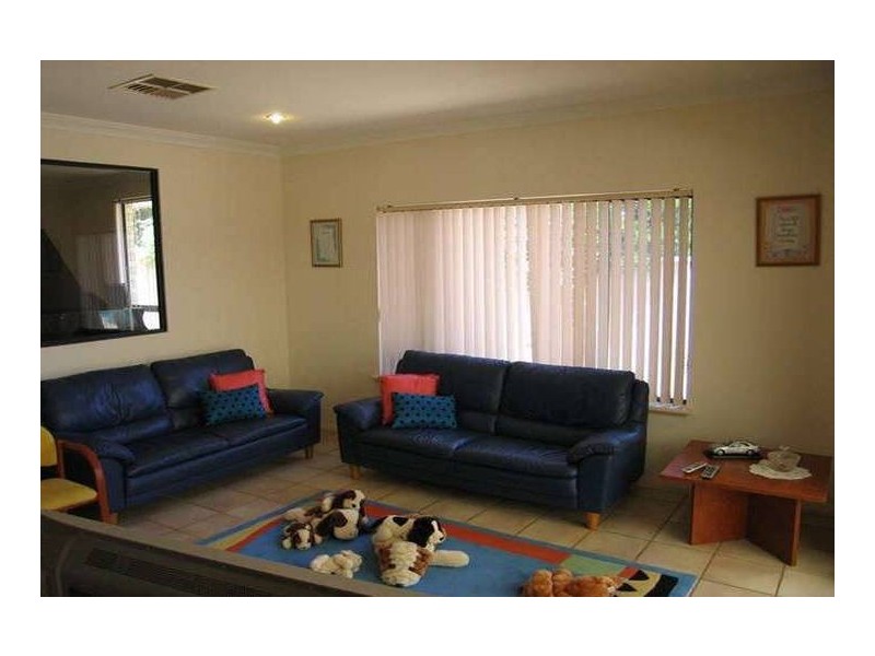 36 Mountview Tce, Mount Pleasant WA 6153