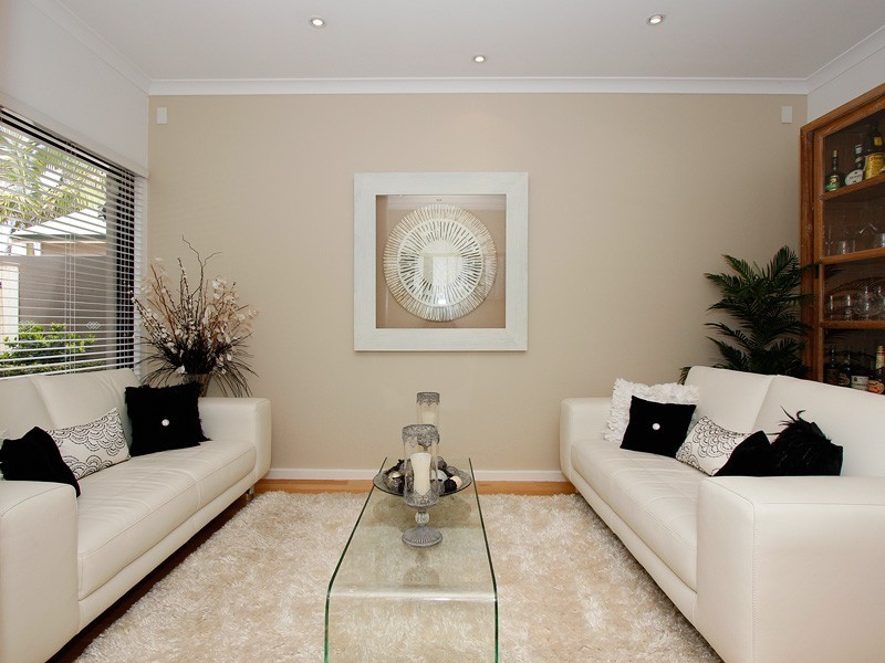 14 Searle Rd, Ardross WA 6153