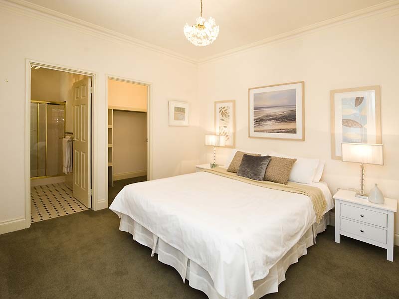 1/8 Forbes Rd, Applecross WA 6153