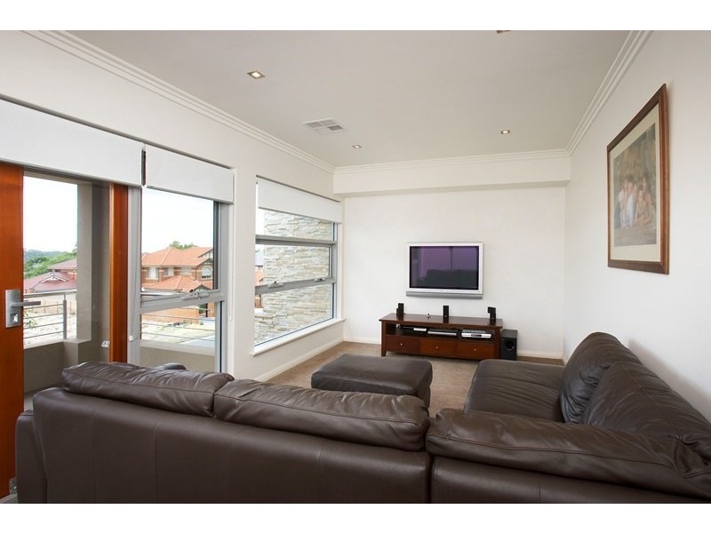 43B Brian Ave, Mount Pleasant WA 6153