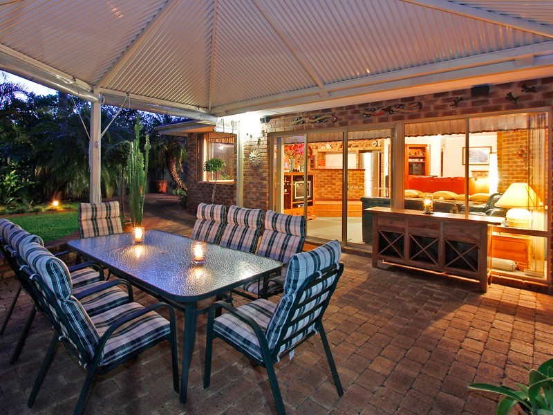 24 Simmonds Pde, Winthrop WA 6150