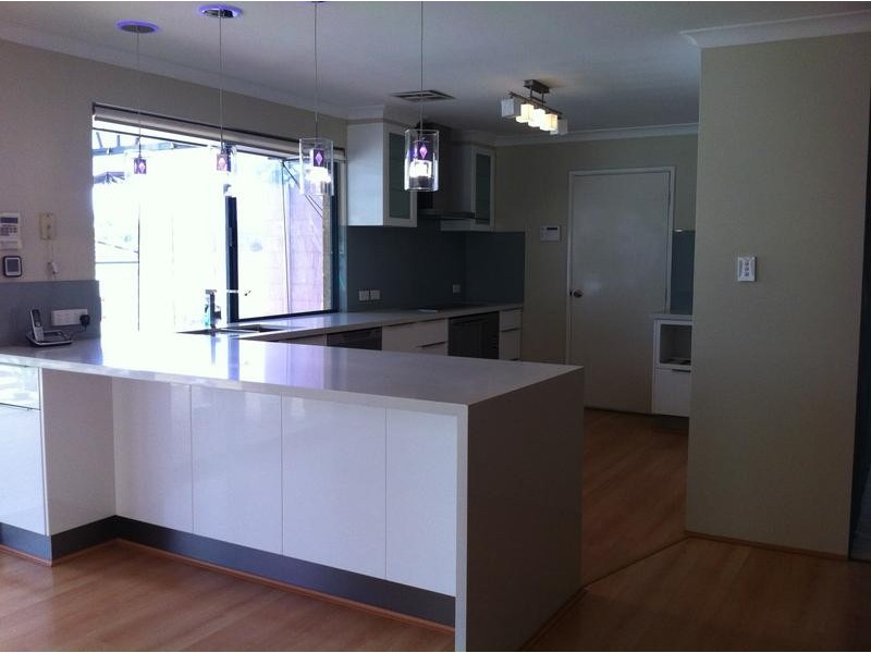 11 Lafayette Blvd, Bibra Lake WA 6163