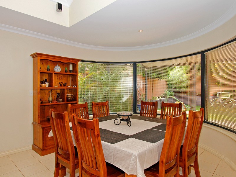 172 Ardross St, Mount Pleasant WA 6153