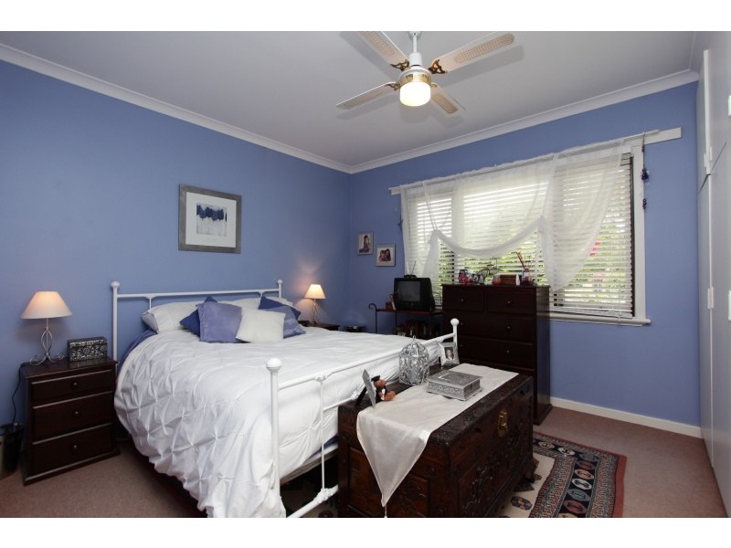 7 Stainer St, Willagee WA 6156