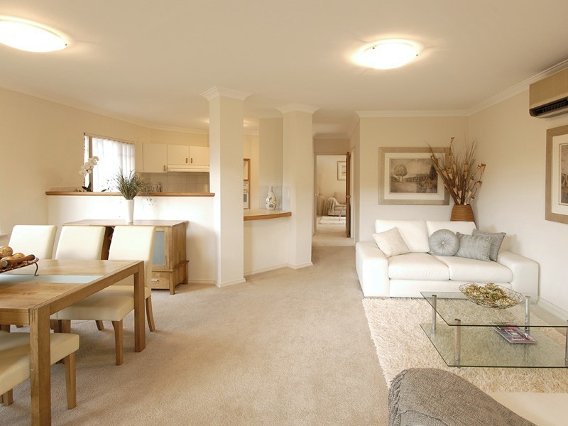 3/4 Henley Place, Attadale WA 6156