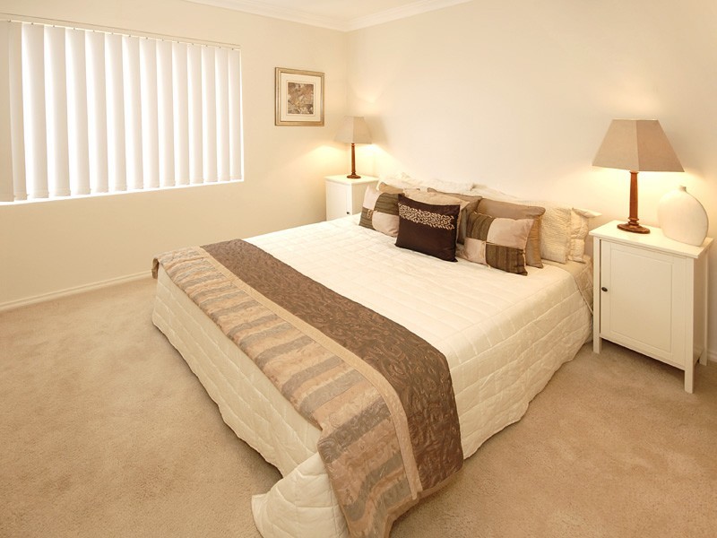 3/4 Henley Place, Attadale WA 6156