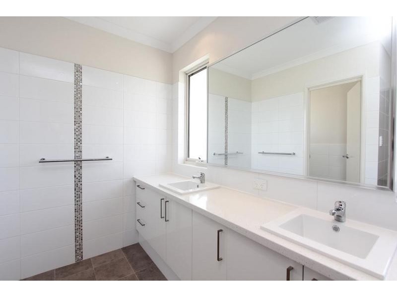 10 Carcione Rise, Yangebup WA 6164