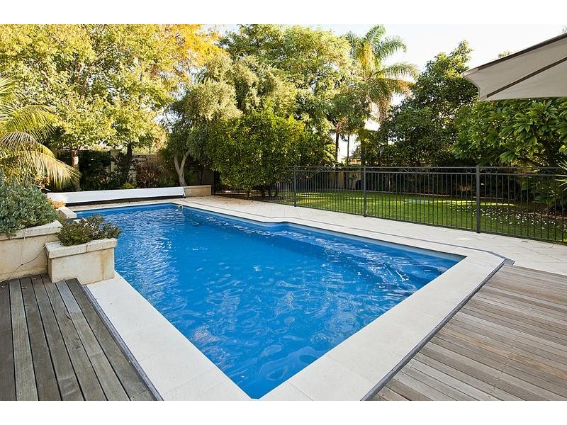 11a Conon Road, Applecross WA 6153