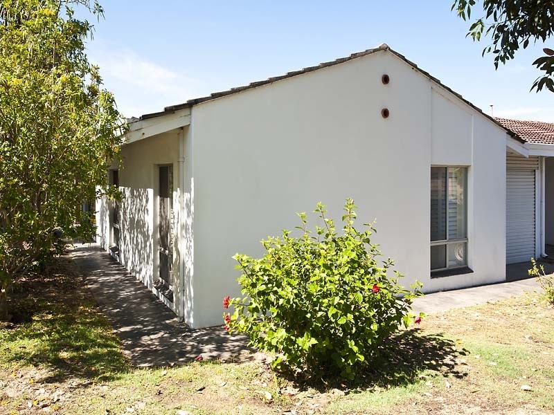 2 Thorman Place, Booragoon WA 6154
