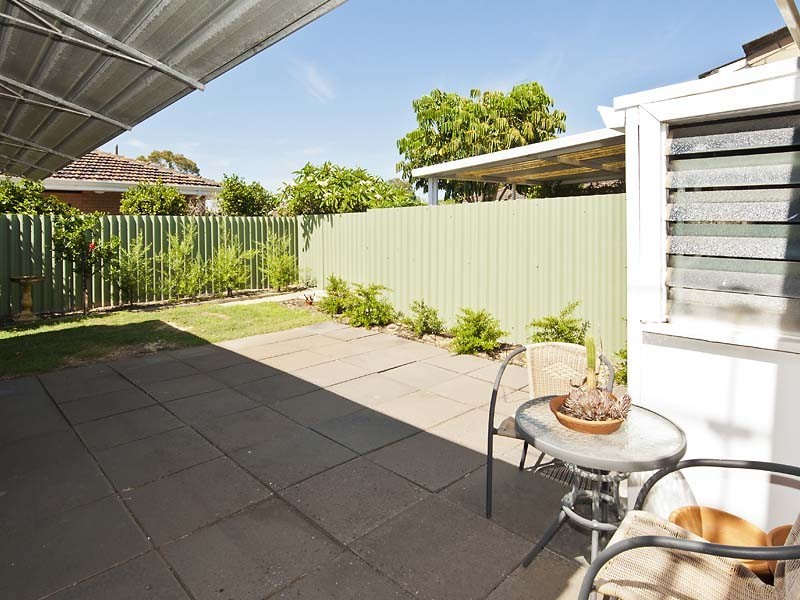2 Thorman Place, Booragoon WA 6154