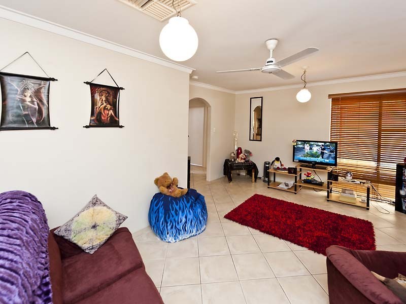 2/22 Cleopatra St, Palmyra WA 6157