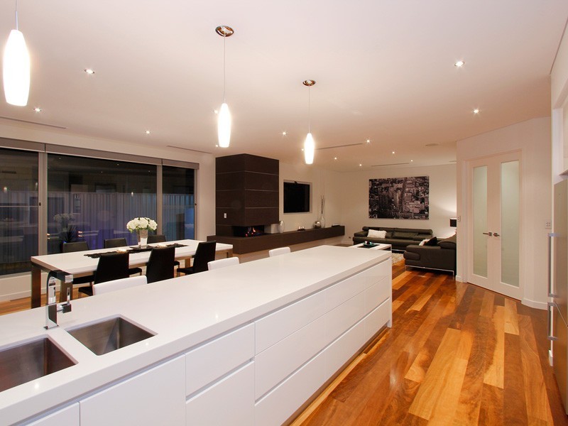 53 Williams Rd, Melville WA 6156